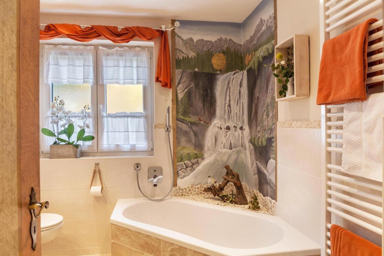 Ferienwohnung Waldruhe Garmisch-Partenkirchen Luaran gambar